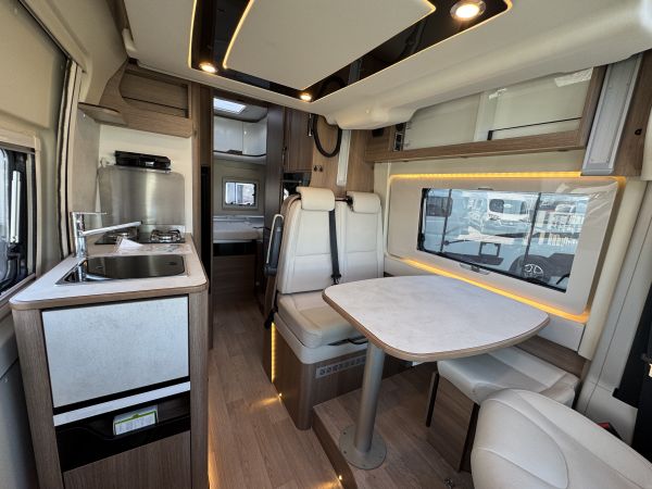 Camper Van XL Select Limited (Automatique)