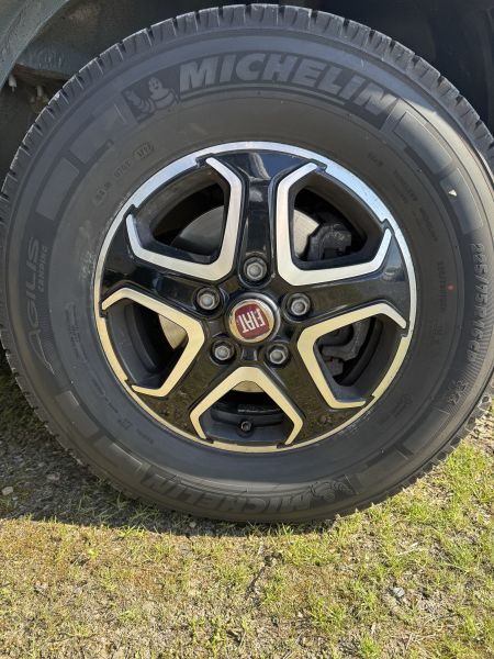 Camper Van XL Select Limited (Automatique)