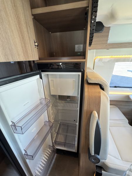 Camper Van XL Select Limited (Automatique)