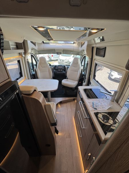 Camper Van XL Select Limited (Automatique)