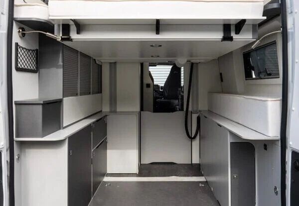 V 633 M boite (Automatique)