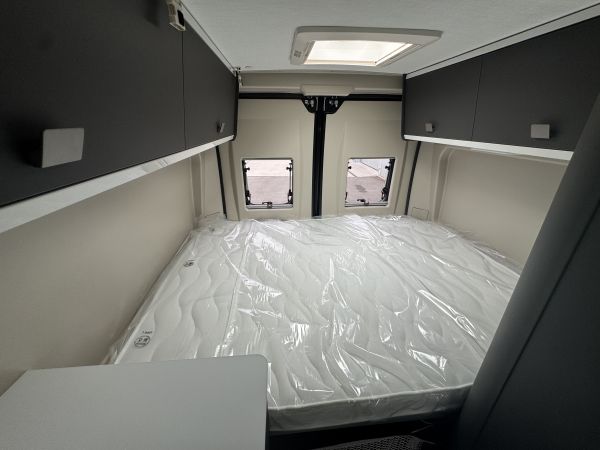 Menfys de 3 Discovery 2025