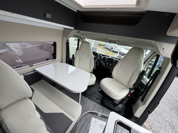 Menfys de 3 Discovery 2025