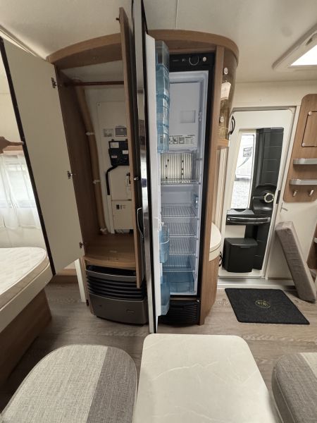 460 SFF De Luxe
