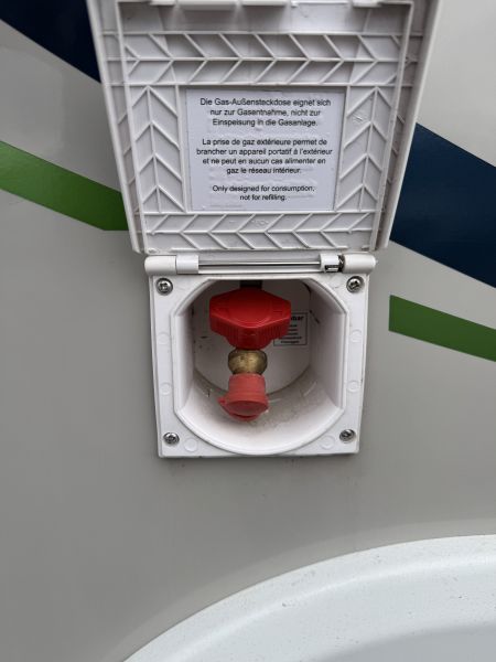 720 Titanium (Automatique) (TVA récupérable)