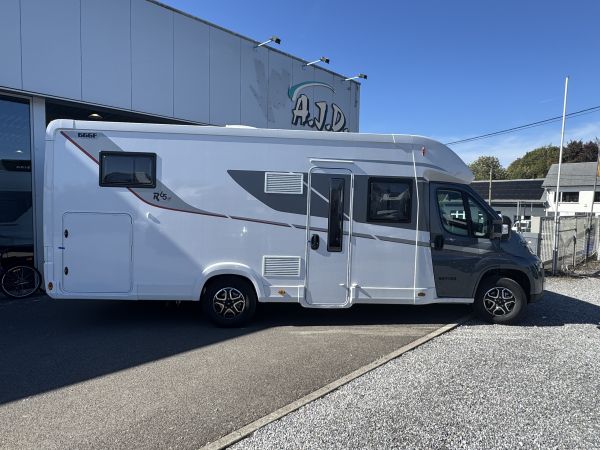 696 F Edition Spéciale 65 ans 2026 (Automatique)