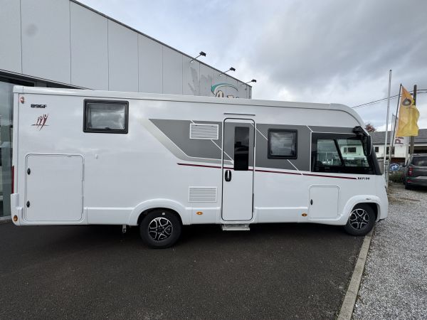 896 F 2026 (Automatique)