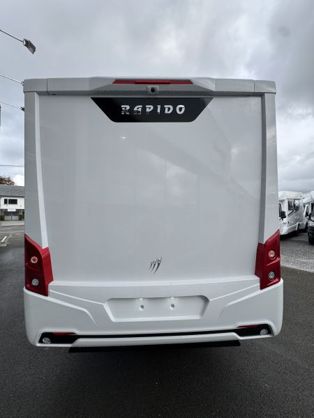 896 F 2026 (Automatique)