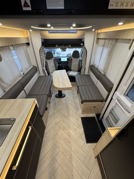 Titanium Line 640 Ford 2026 (Automatique)