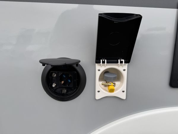 321 Avantgarde 2026 (Automatique)