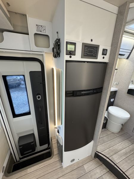 321 Avantgarde 2026 (Automatique)