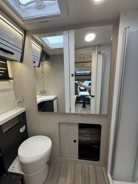 321 Avantgarde 2026 (Automatique)