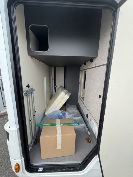 321 Avantgarde 2026 (Automatique)