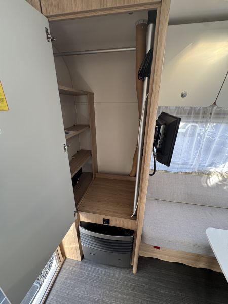 Dethleffs Aero 90 QS