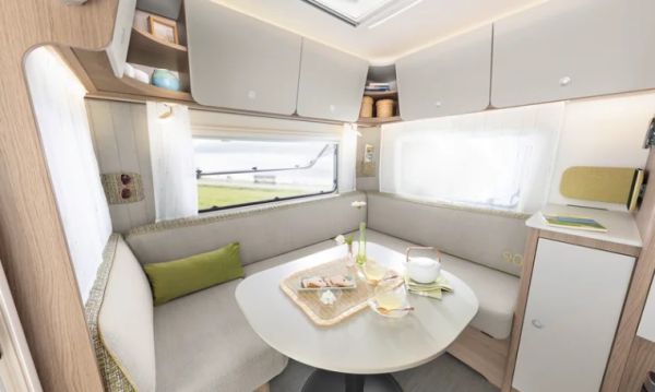 Dethleffs Aero 90 QS