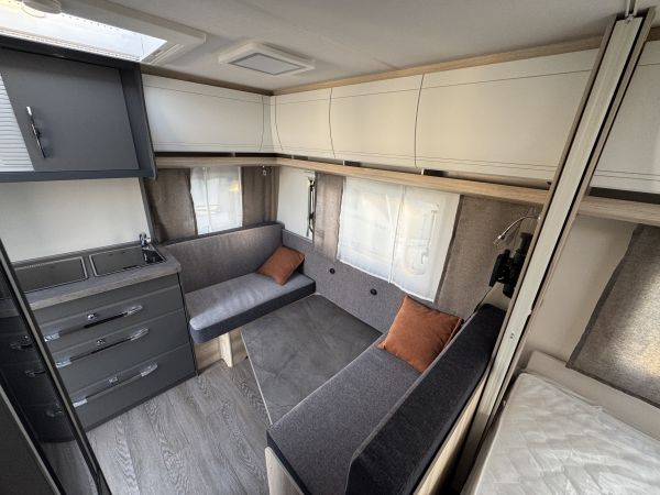 400 SFF De Luxe 2026