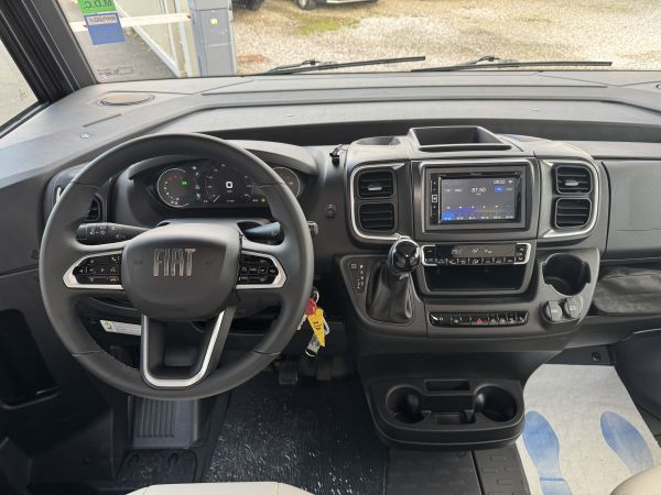 JC740 Famili 2026 (Automatique)