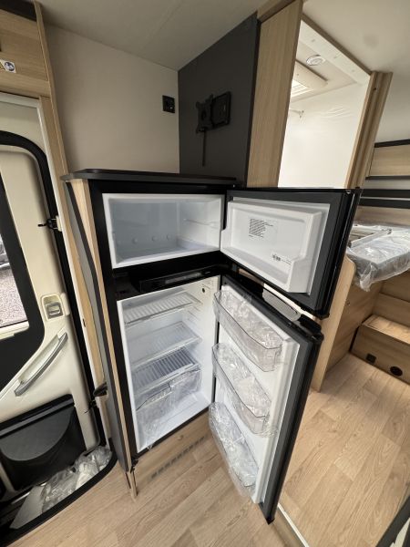 JC740 Famili 2026 (Automatique)