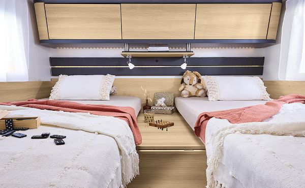 JC740 Famili 2026 (Automatique)