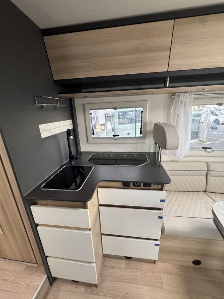 JC740 Famili 2026 (Automatique)