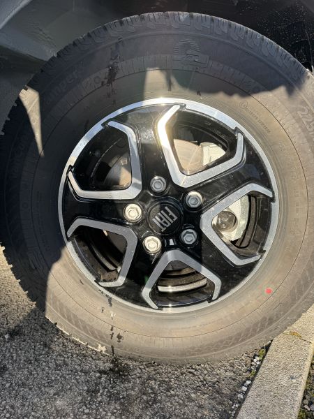 V594 UP First Line 2026 (Automatique)