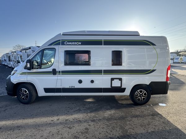 V594 UP First Line 2026 (Automatique)