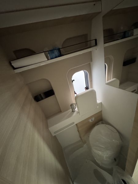 V594 S First Line 2026 (Automatique)