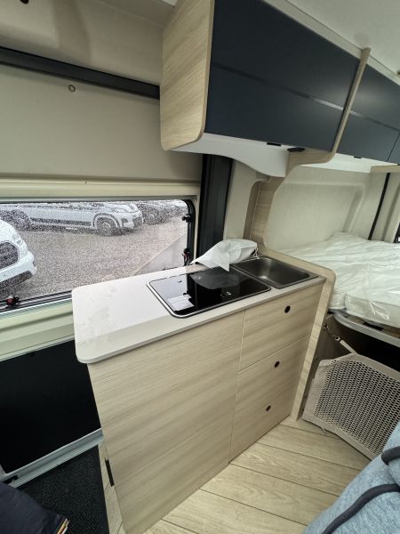 V594 S First Line 2026 (Automatique)