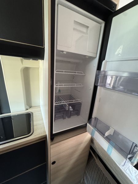 V594 Sport Line 2026 (Automatique)