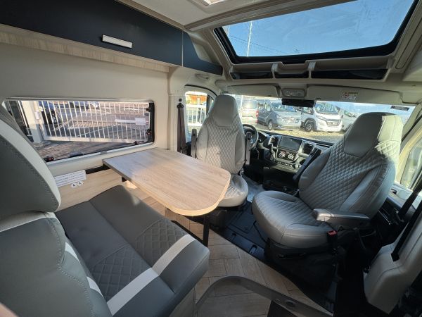 V594 MAX Sport Line 2026 (Automatique)