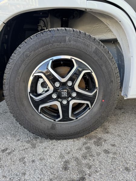 V697 Sport Line 2026 (Automatique)