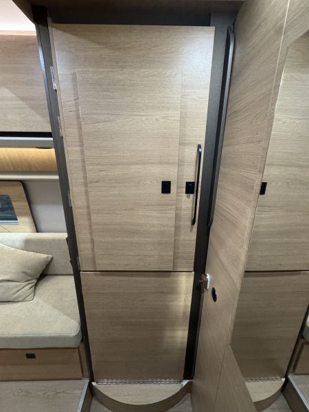 Living Van Select 2026 (Automatique)