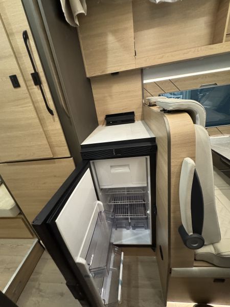 Living Van Select 2026 (Automatique)