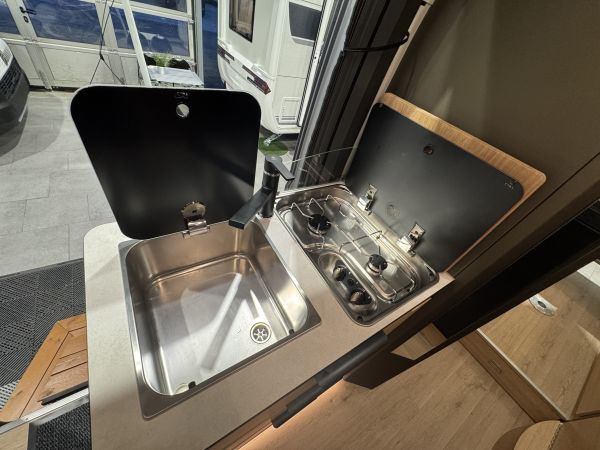 Living Van Select 2026 (Automatique)