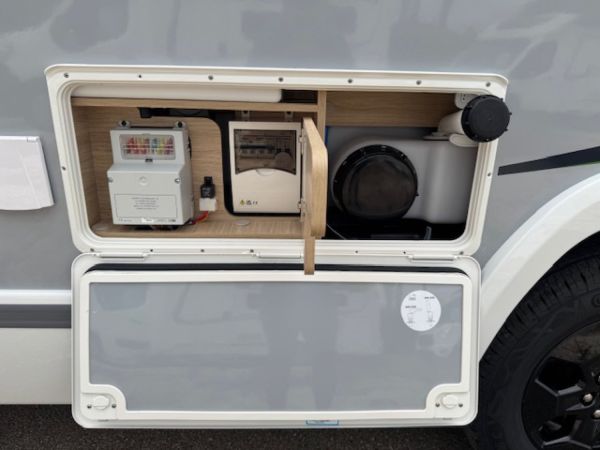 Titanium Line 650 Ford 2026 (Automatique)