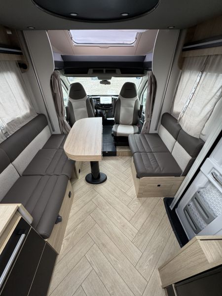 Titanium Line 650 Ford 2026 (Automatique)