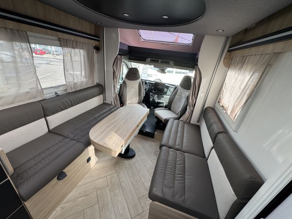 Titanium Line 720 Ford 2026 (Automatique)