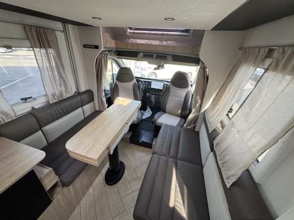 S614 Sport Line 2026 (Automatique)