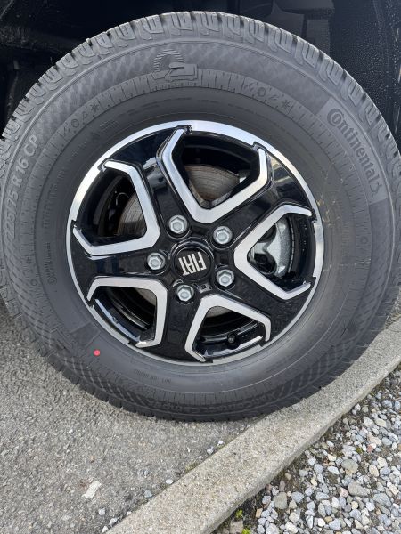 P 740 GJ Expression 2026 (Automatique)