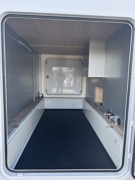 866 F 2026 (Automatique)