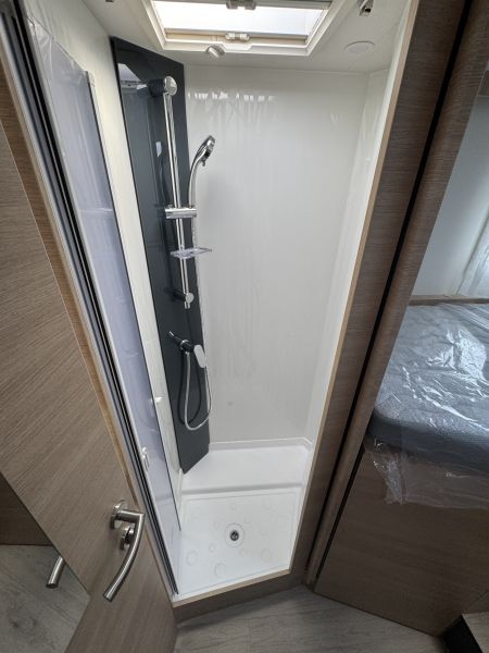 866 F 2026 (Automatique)