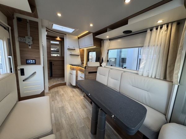 P696 Evidence + (Automatique)