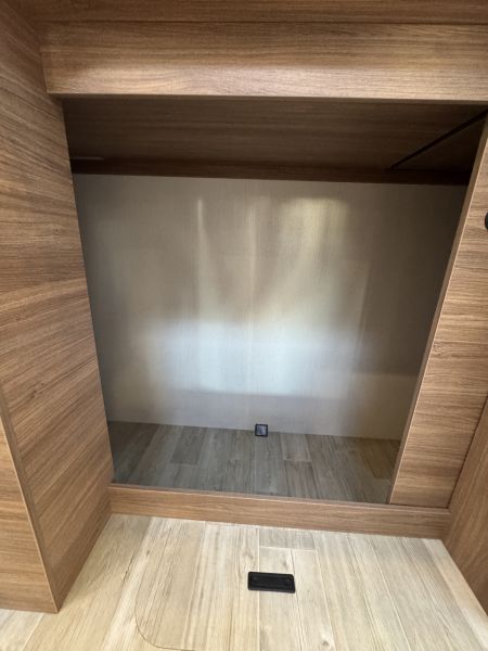 P696 Evidence + (Automatique)