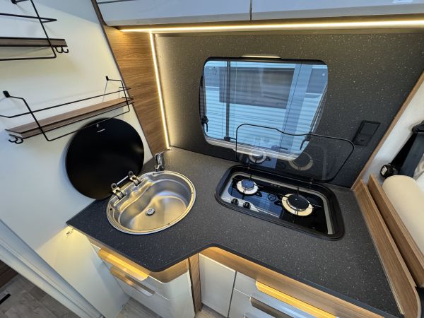 P696 Evidence + (Automatique)