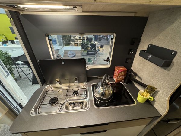 C55 Compact Night Edition (Automatique) (Attelage)