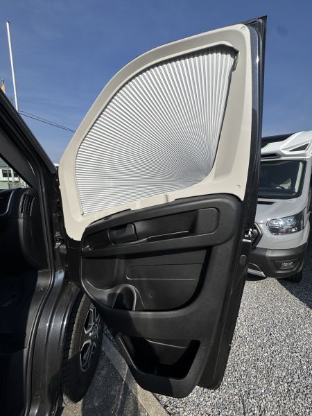 C55 Compact Night Edition (Automatique) (Attelage)