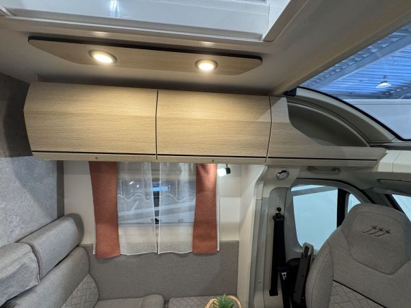 C55 Compact Night Edition (Automatique) (Attelage)