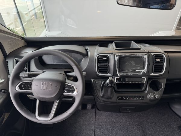 P 720U EXPRESSION 2026 (Automatique) 