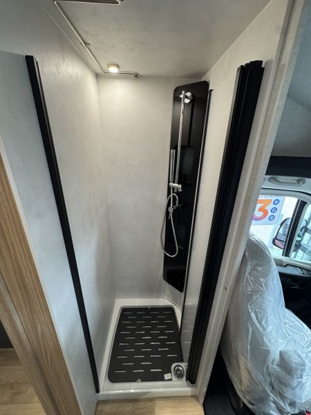 P 720U EXPRESSION 2026 (Automatique) 