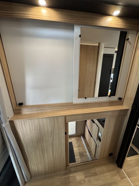 P 720U EXPRESSION 2026 (Automatique) 